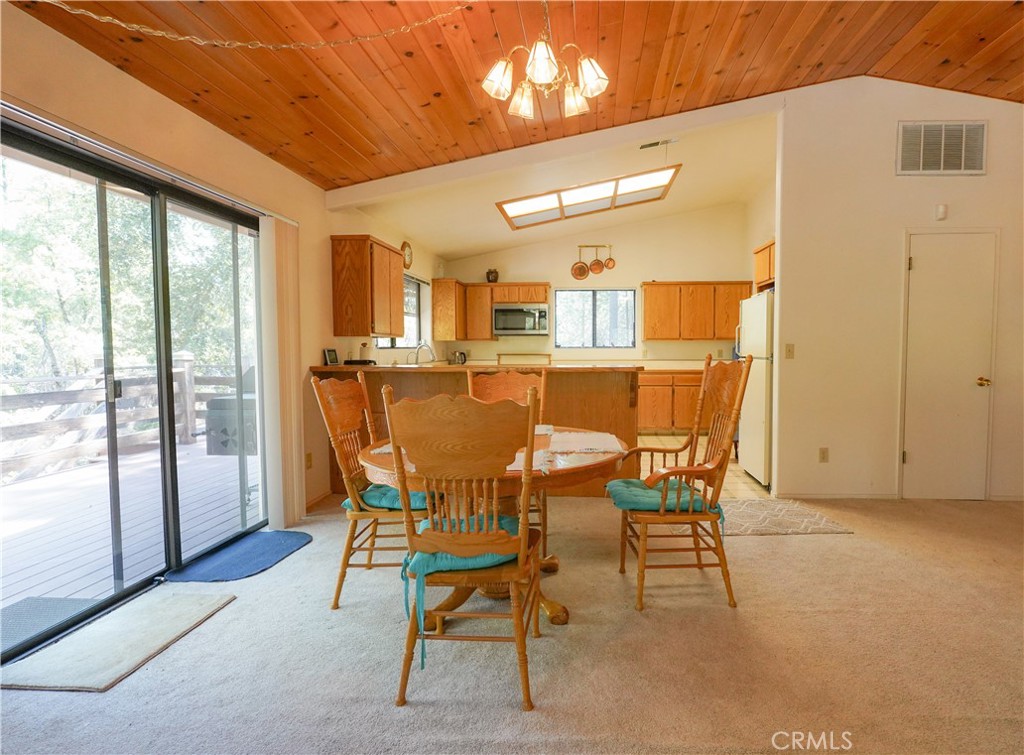 5990 Sugar Pine Drive Property Photo 9