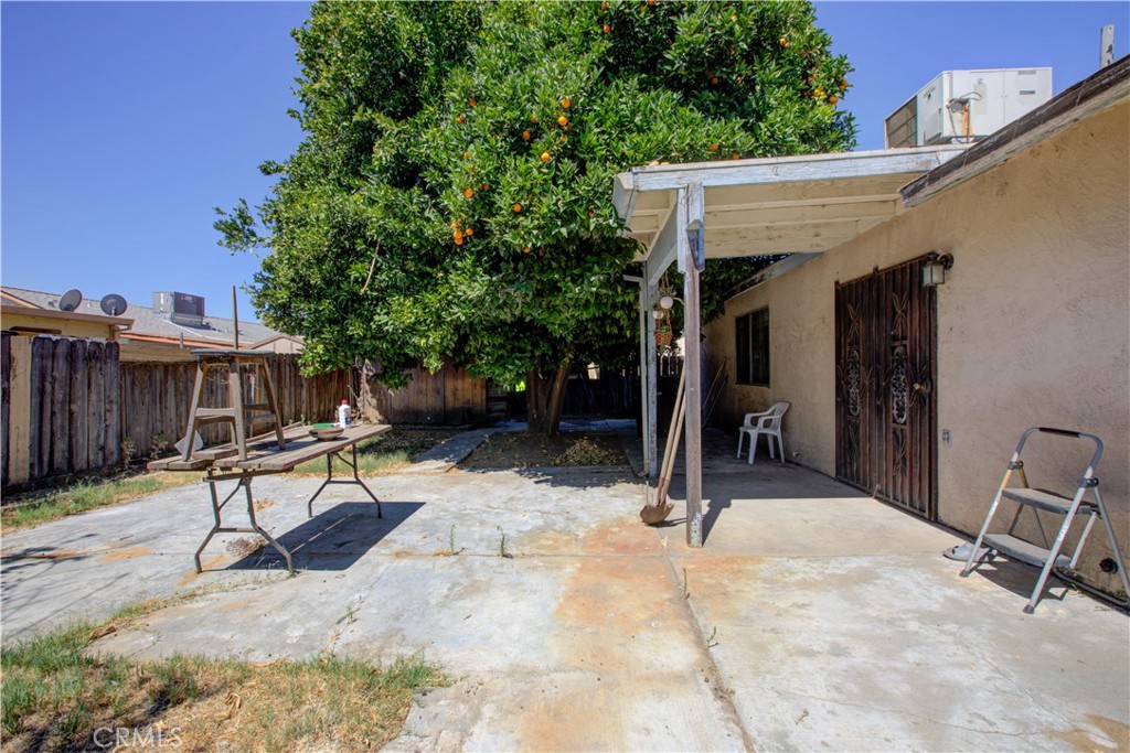 2064 Glenmoor Place Property Photo 13