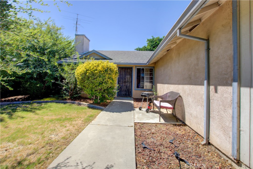 2064 Glenmoor Place Property Photo 17