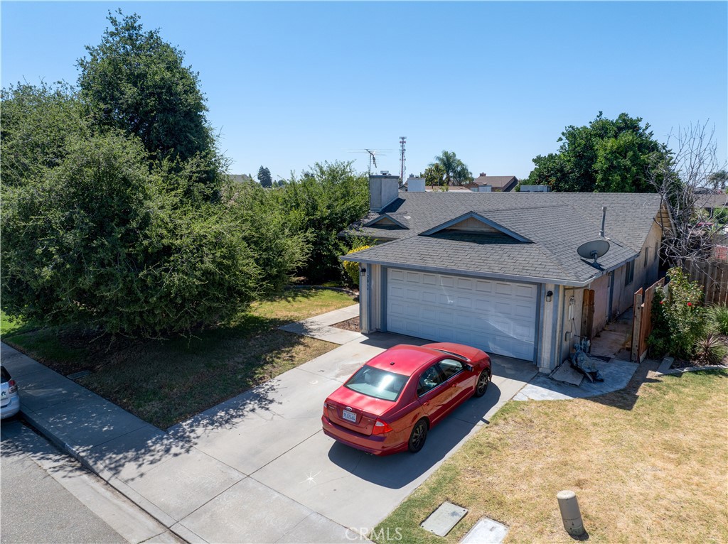 2064 Glenmoor Place Property Photo 18