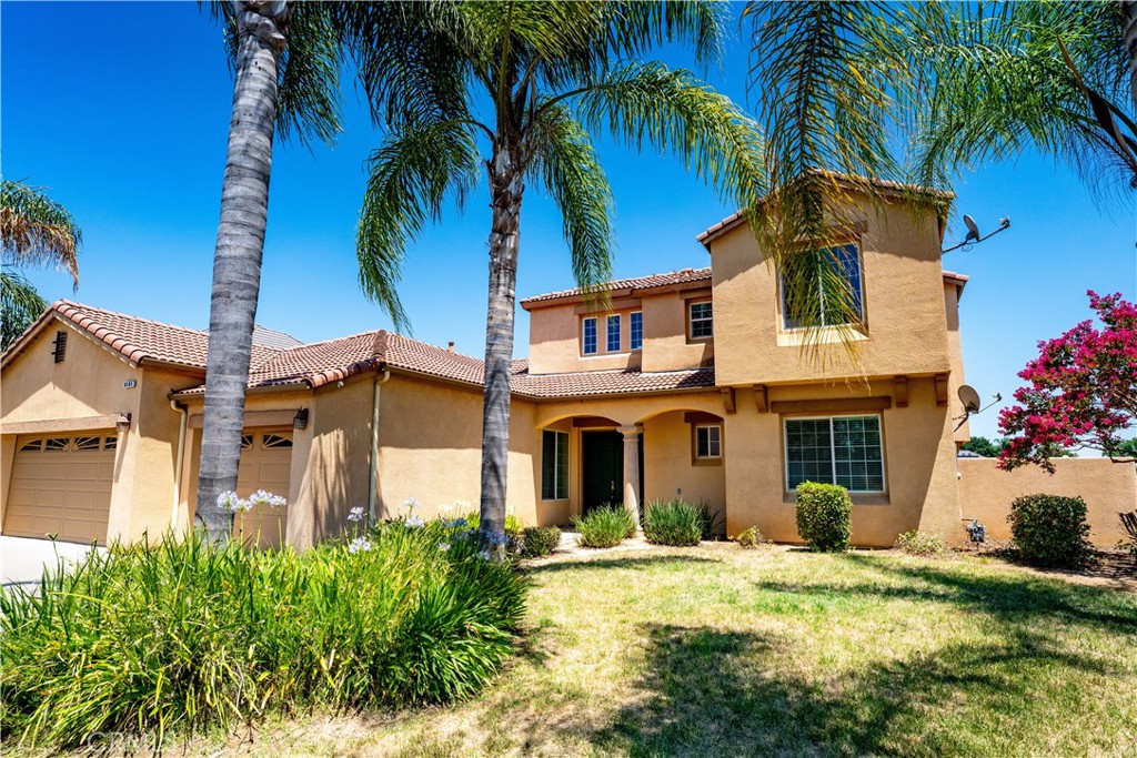 8185 Lakeshore Drive Property Photo 2