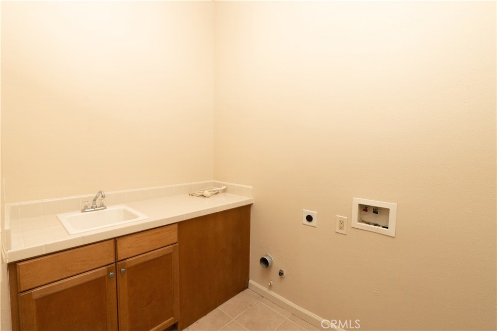 8185 Lakeshore Drive Property Photo 24