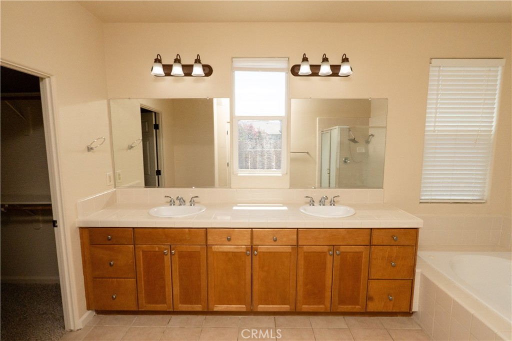 8185 Lakeshore Drive Property Photo 29