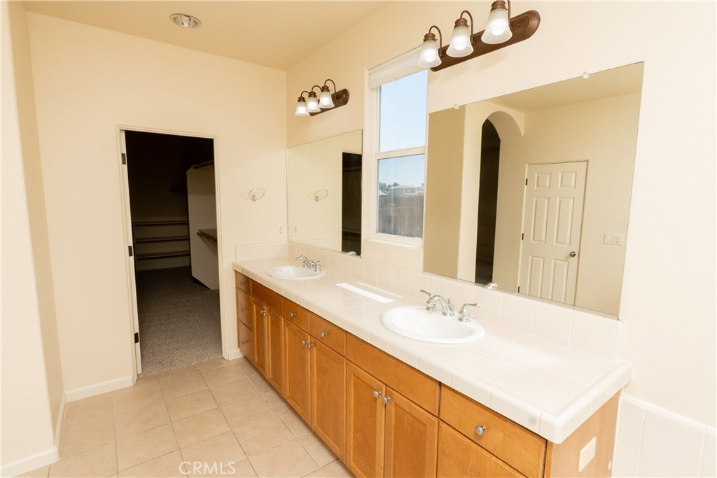 8185 Lakeshore Drive Property Photo 30