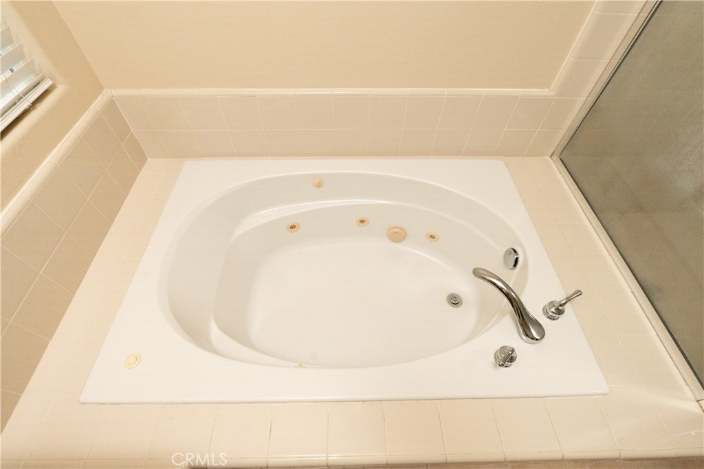 8185 Lakeshore Drive Property Photo 32