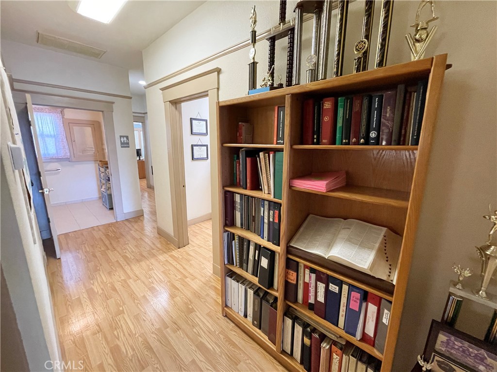 818 W 20th Street Property Photo 11