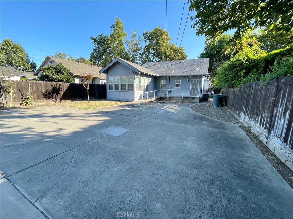 818 W 20th Street Property Photo 31