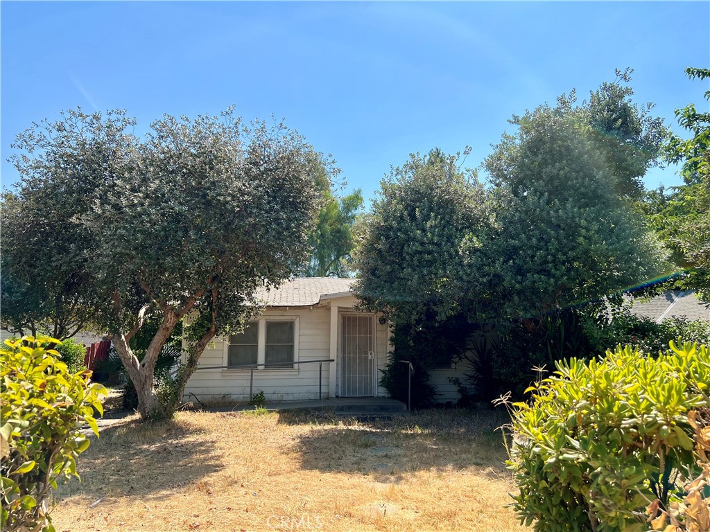 462 Gage Street Property Photo 1