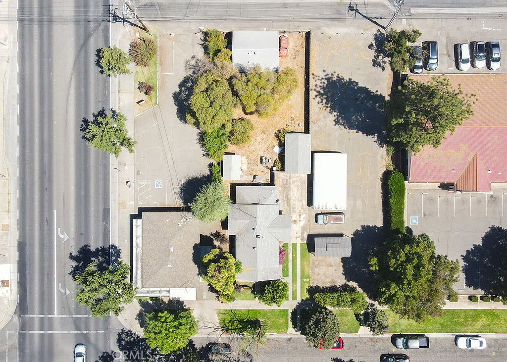2510 M Street Property Photo 8