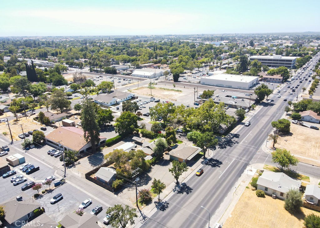 2510 M Street Property Photo 16