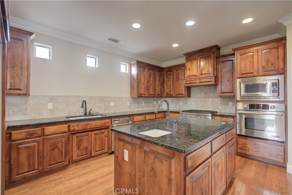 13045 Ridgewood Way Property Photo 12