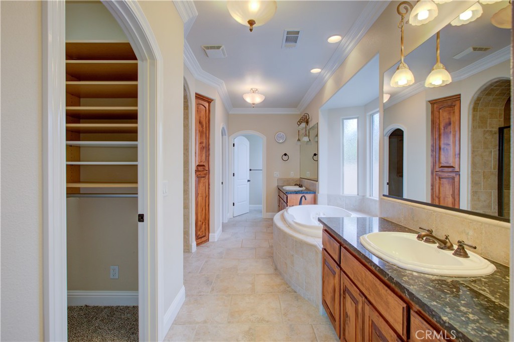 13045 Ridgewood Way Property Photo 36