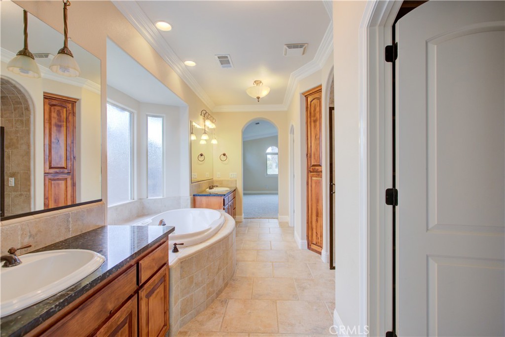 13045 Ridgewood Way Property Photo 38