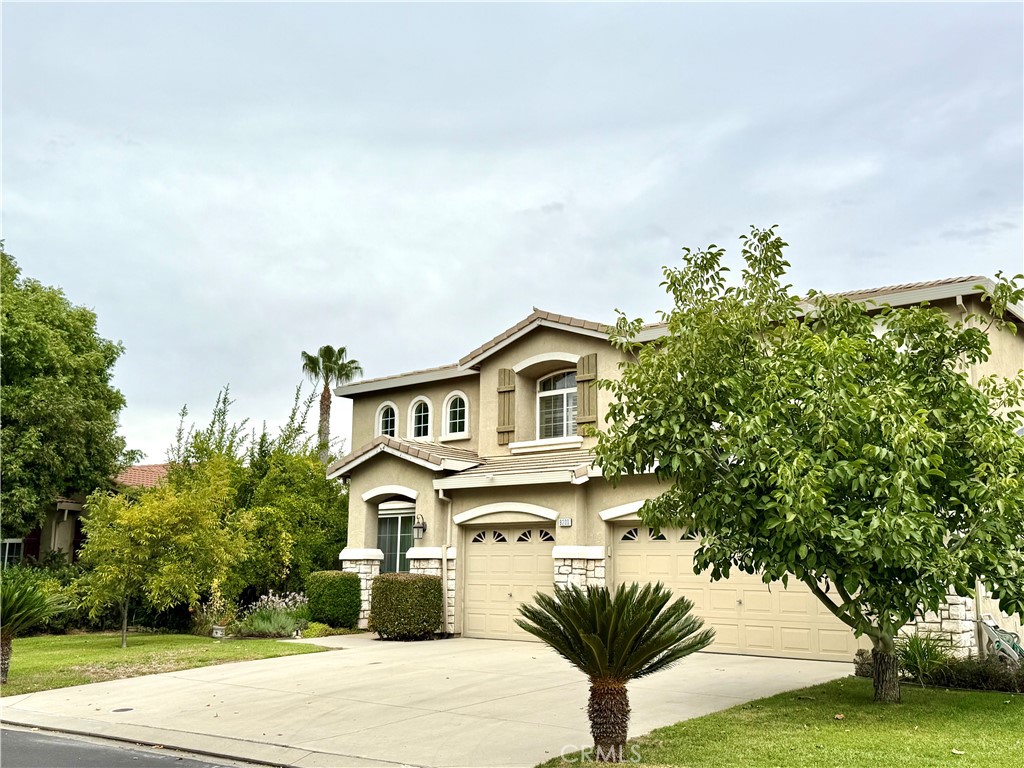 9200 Hunters Creek Way Property Photo 2