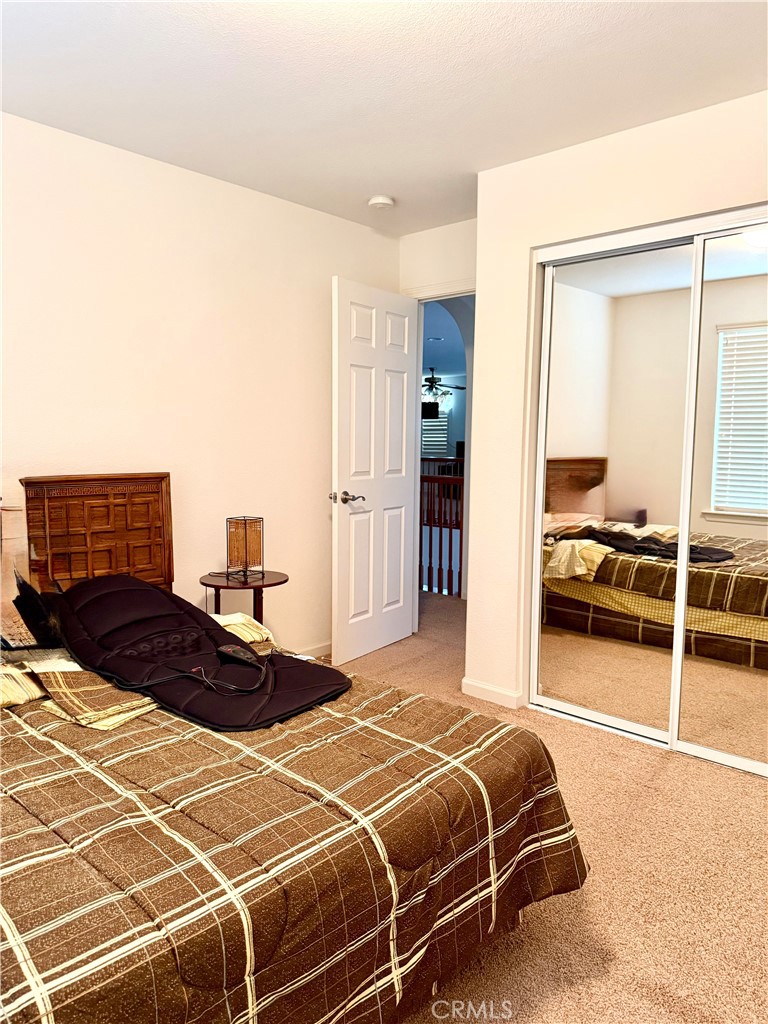 9200 Hunters Creek Way Property Photo 14