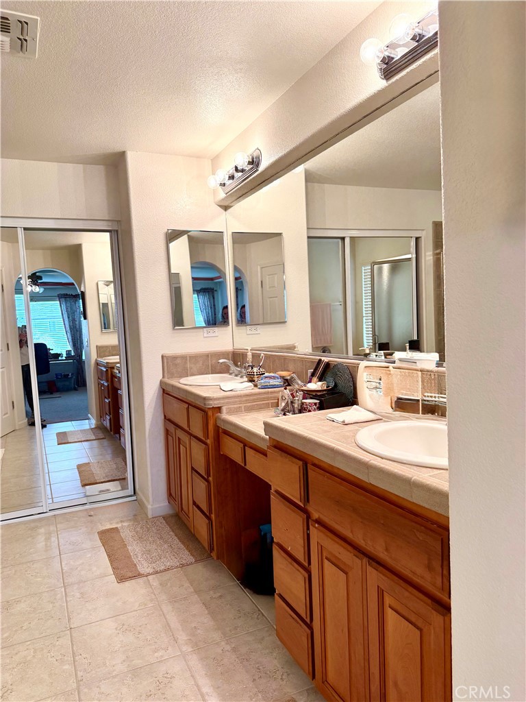 9200 Hunters Creek Way Property Photo 21