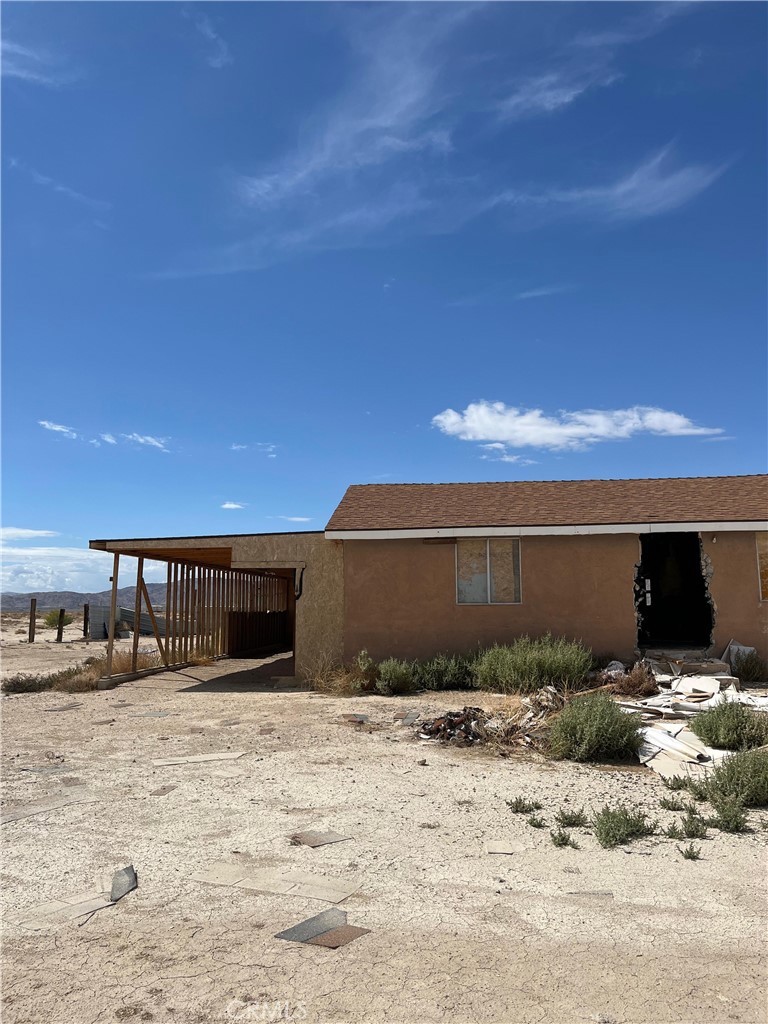 14588 Locust Property Photo 1