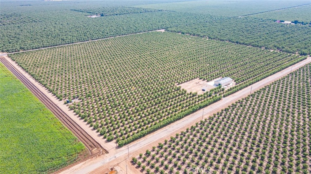 10391 Gillette Road Property Photo 22