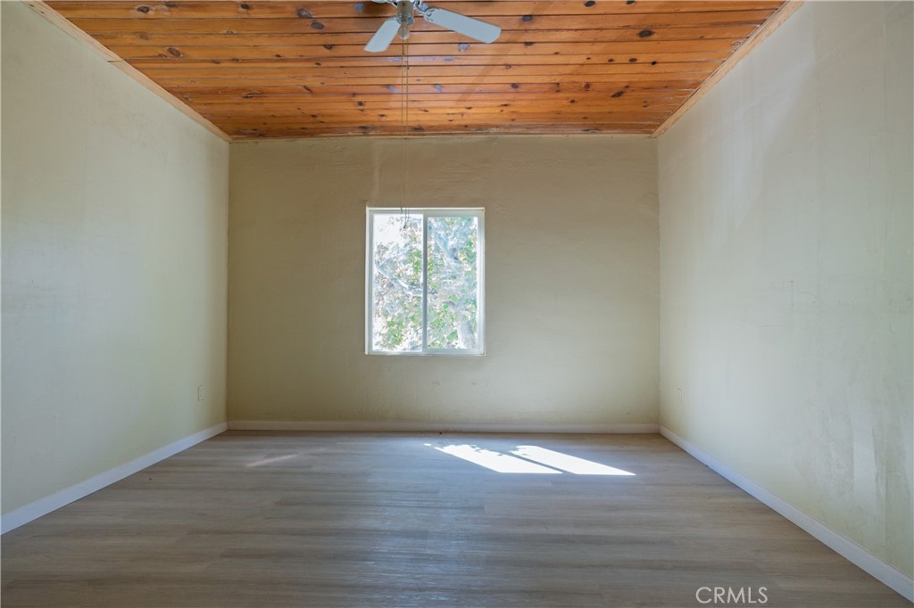3882 Washington Avenue Property Photo 4