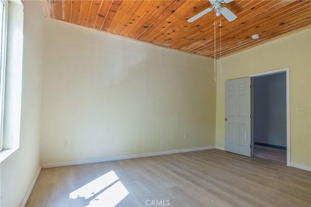 3882 Washington Avenue Property Photo 6