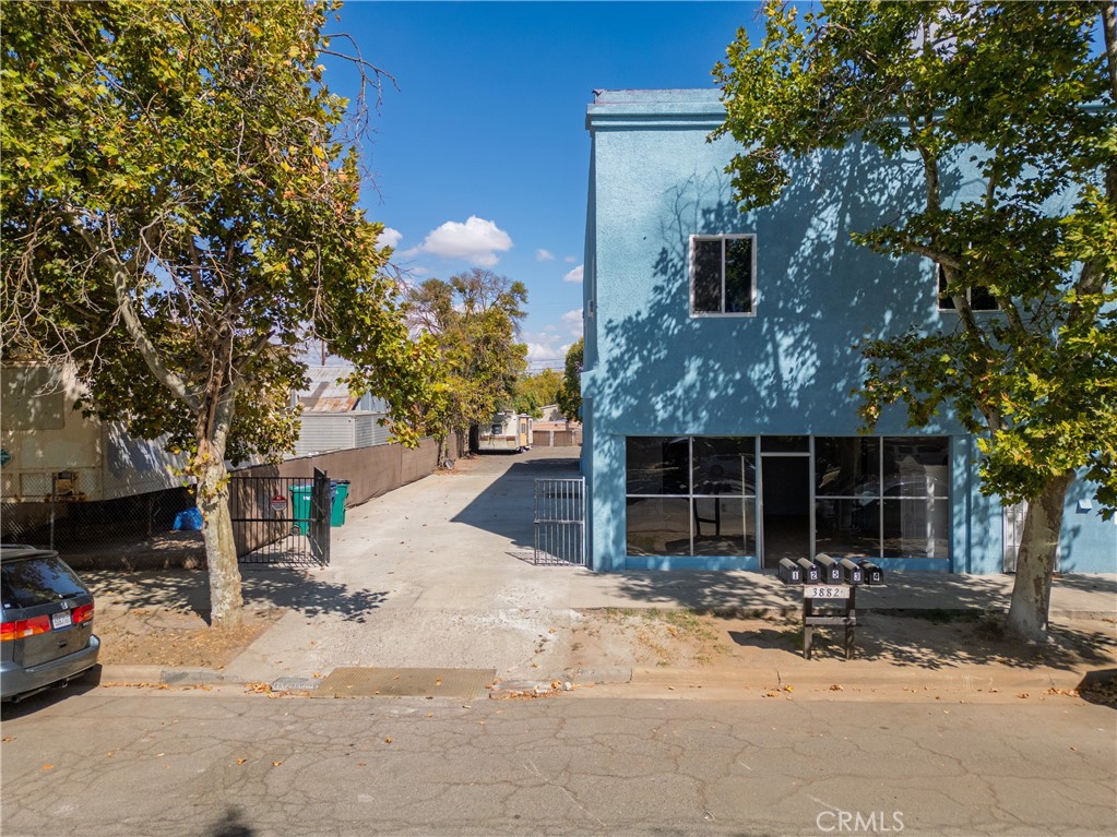 3882 Washington Avenue Property Photo 48