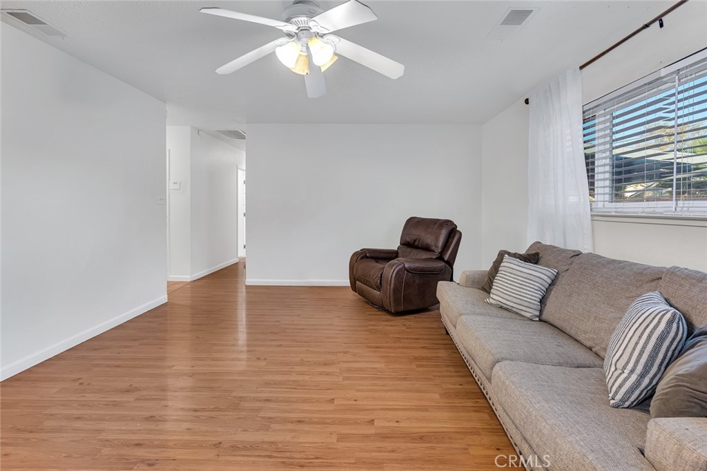 1062 Madison Property Photo 6