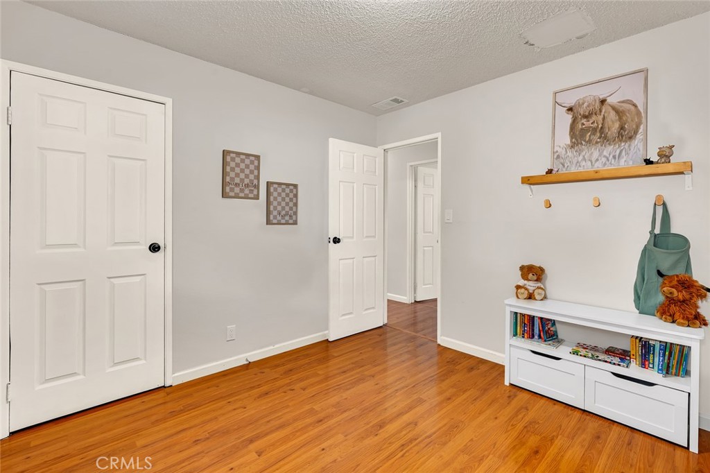 1062 Madison Property Photo 25