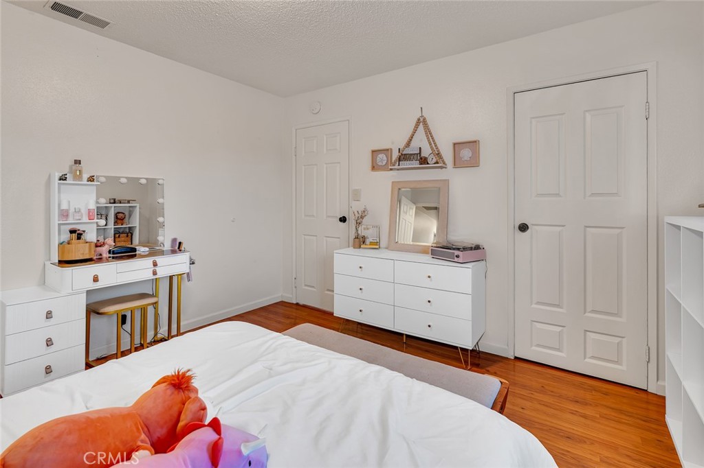 1062 Madison Property Photo 30