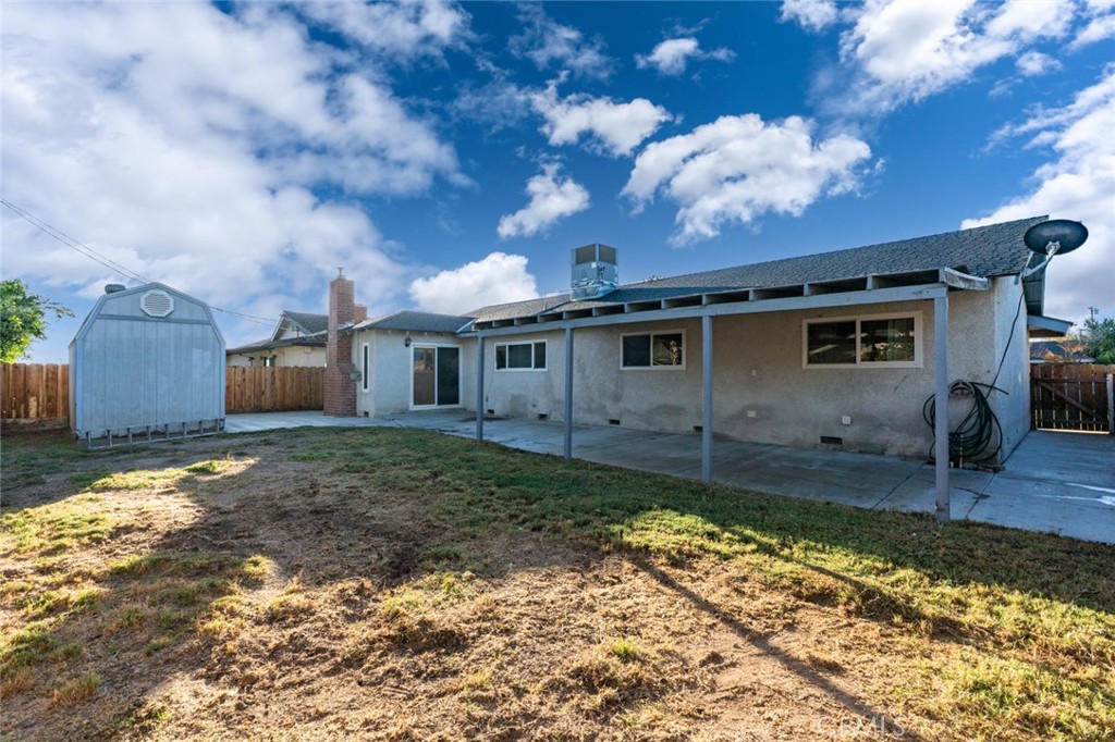 1062 Madison Property Photo 33