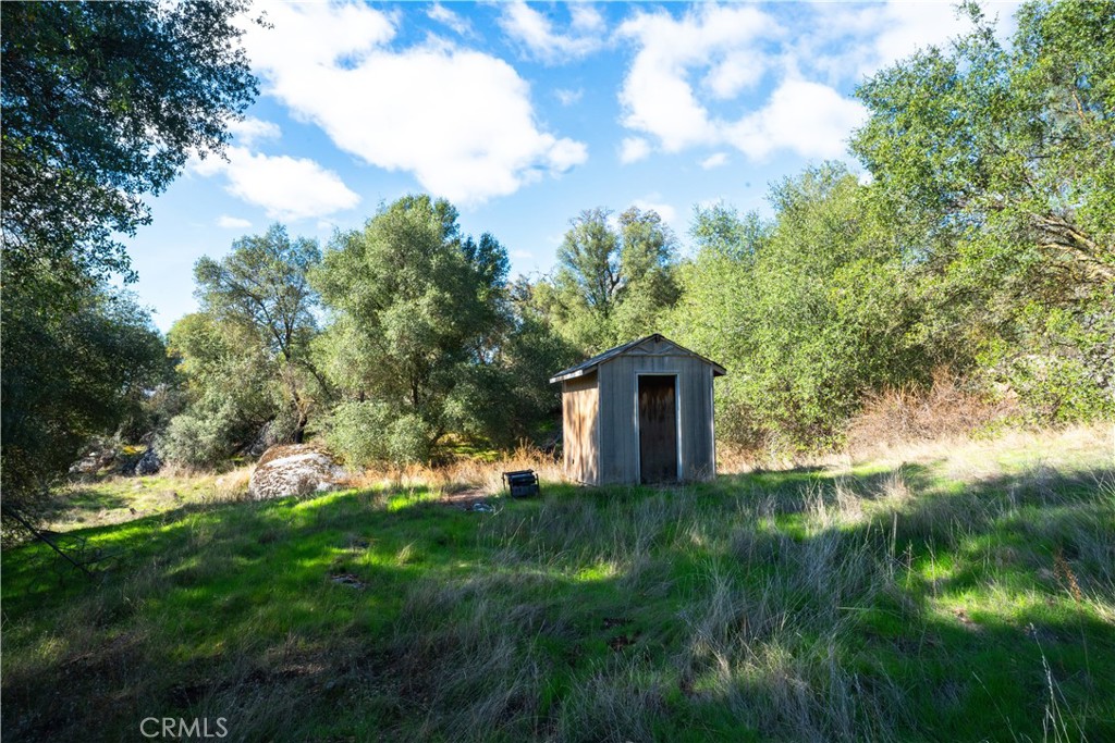 4658 Little Bear Property Photo 15