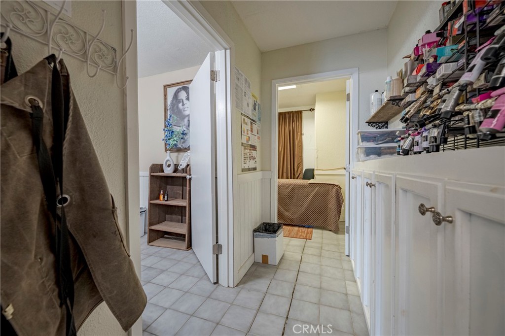 9387 Broadway Street E Property Photo 15