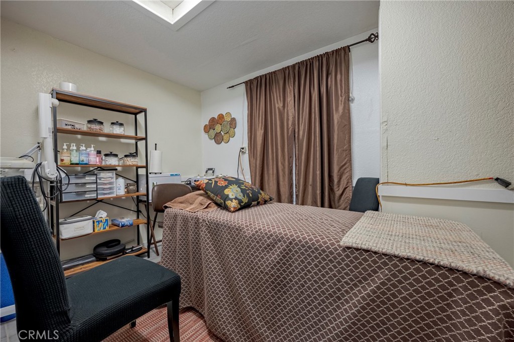 9387 Broadway Street E Property Photo 18