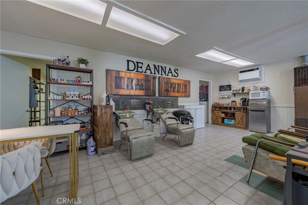 9387 Broadway Street E Property Photo 20