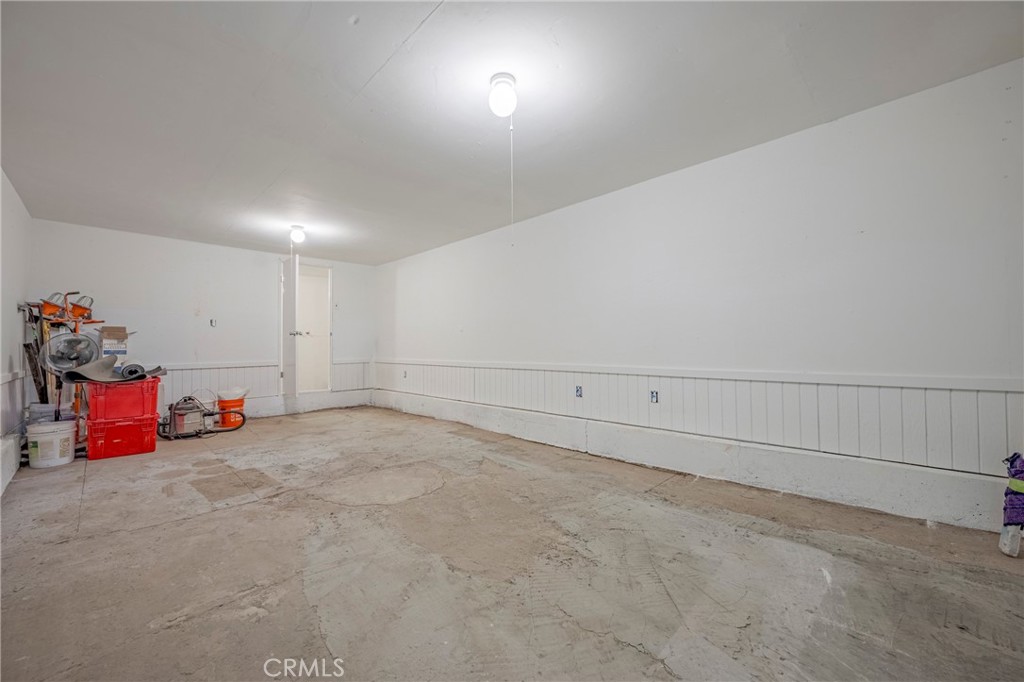 9387 Broadway Street E Property Photo 27