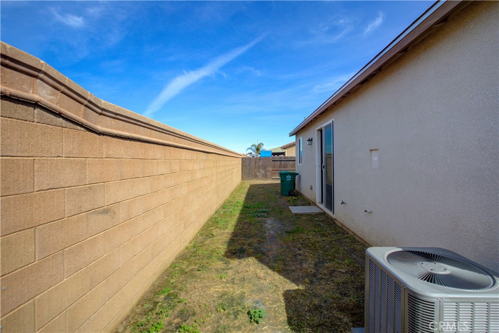 1705 Spadafore Street Property Photo 27