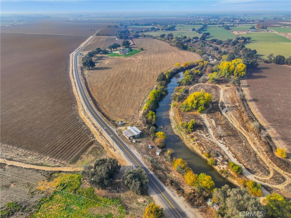 20170 River Road Property Photo 11