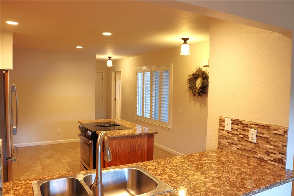 7423 Silver Birch Property Photo 11