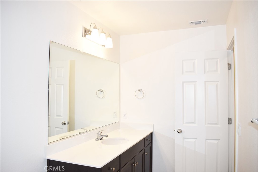 334 Arpent Ct Property Photo 5