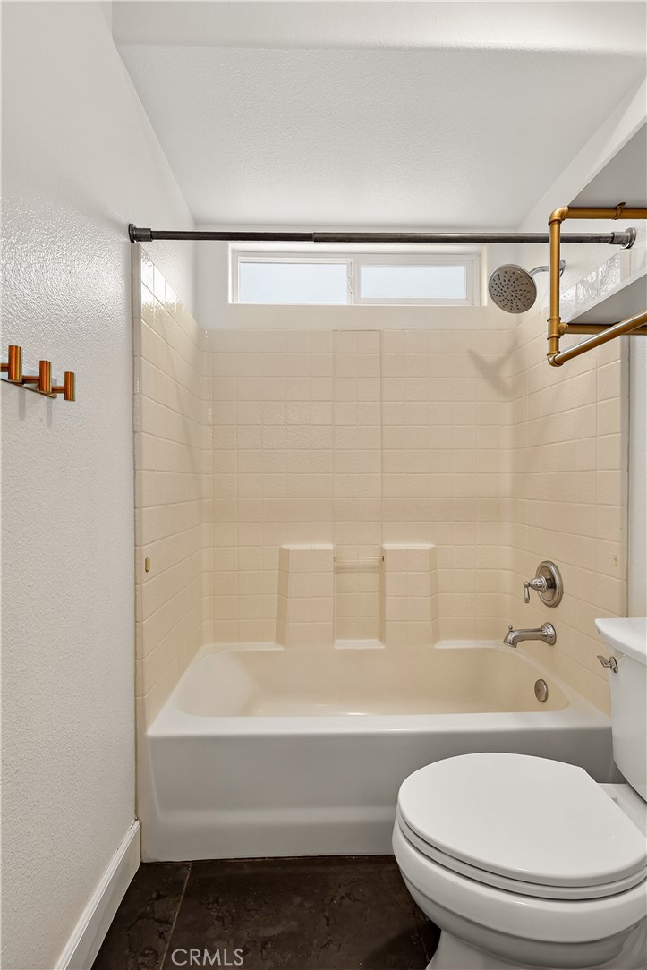 724 Robin Drive Property Photo 27