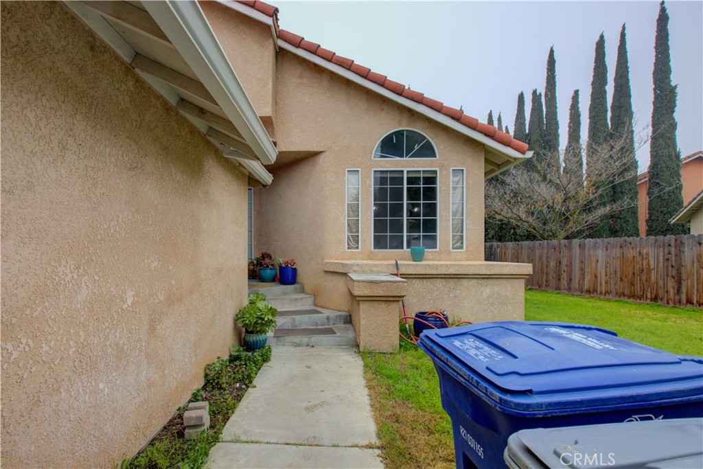 814 Casa Court Property Photo 5