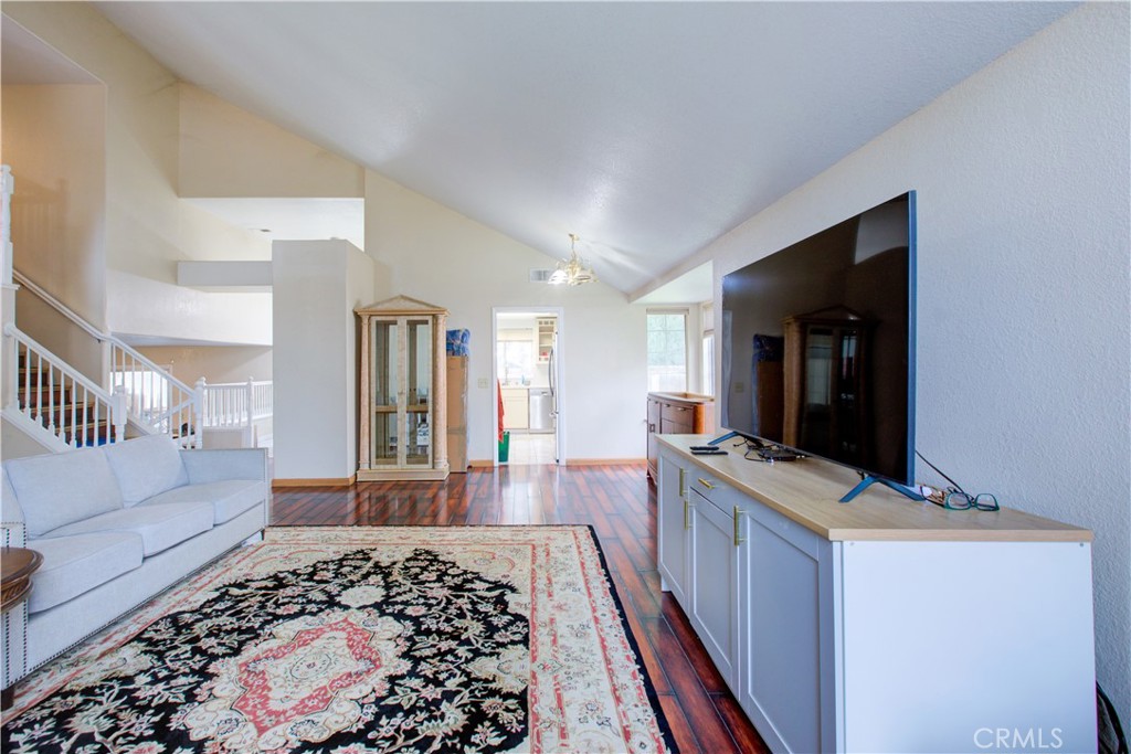 814 Casa Court Property Photo 12
