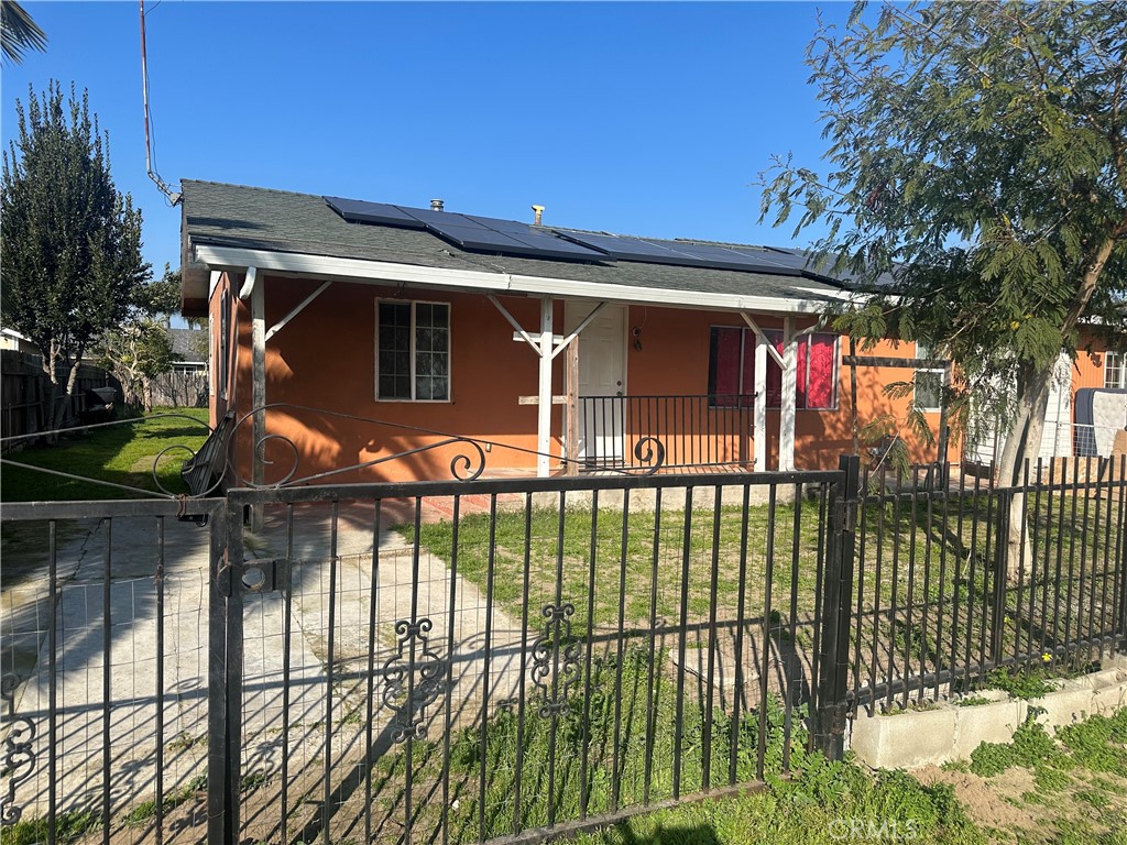 7900 W Myrtle Avenue Property Photo 1