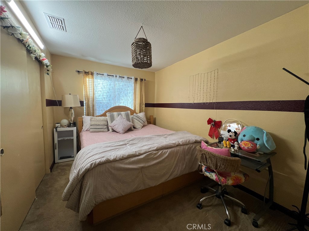 924 Dosangh Court Property Photo 14