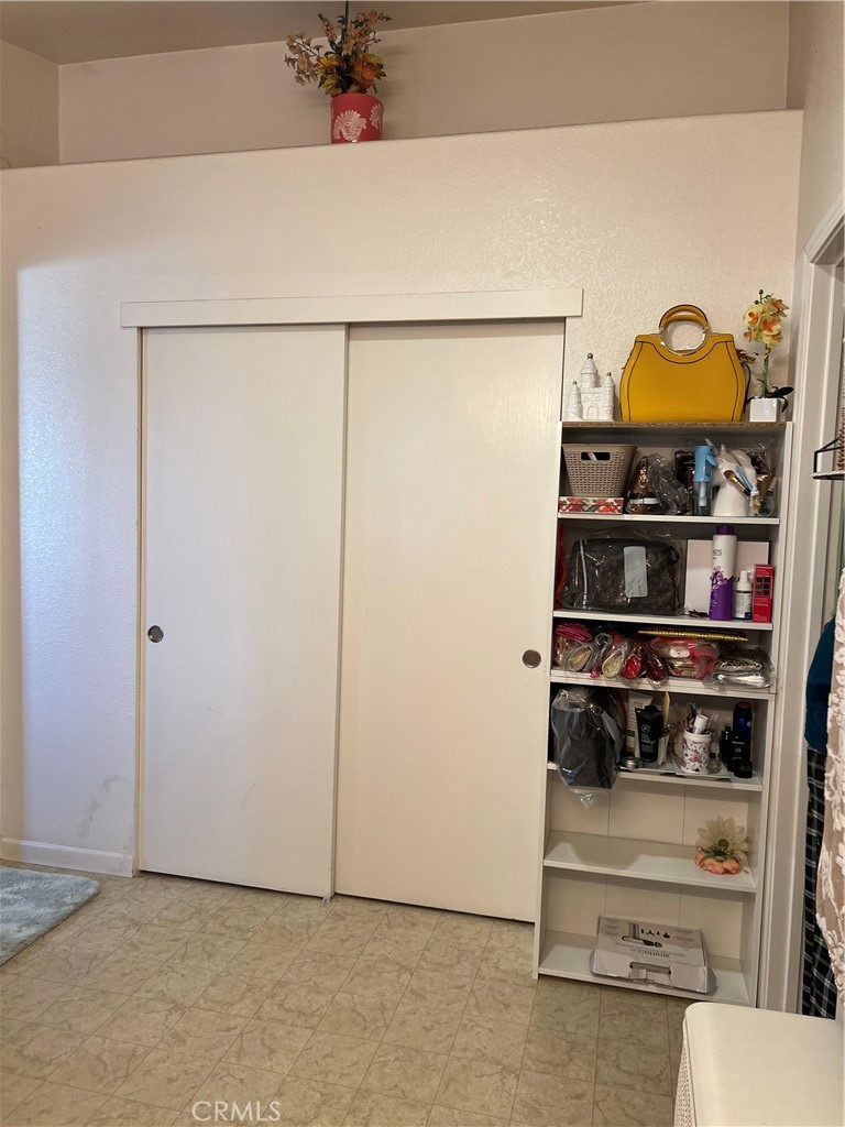 924 Dosangh Court Property Photo 23
