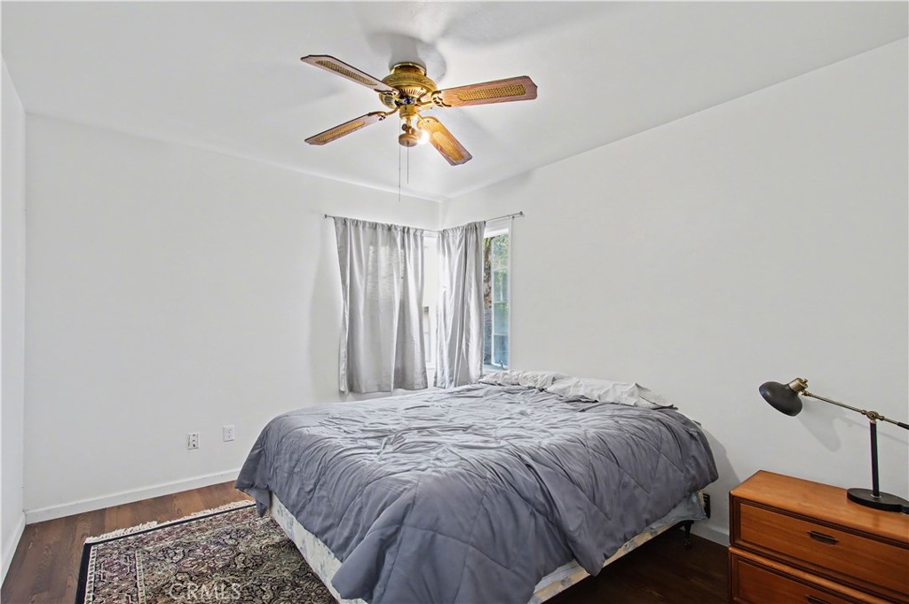 890 Barney Property Photo 20