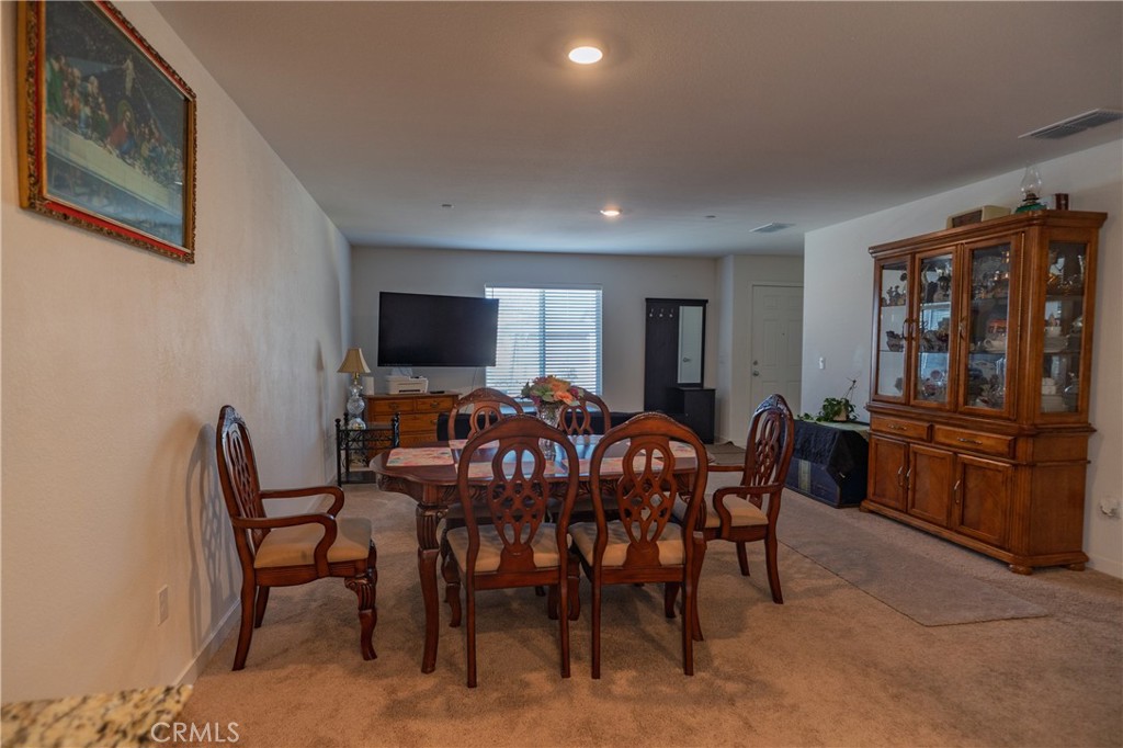 714 Dean Court Property Photo 12