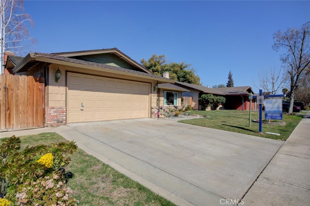 1625 Sheldon Property Photo 11