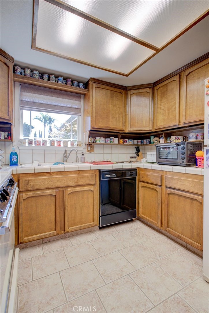 1625 Sheldon Property Photo 42
