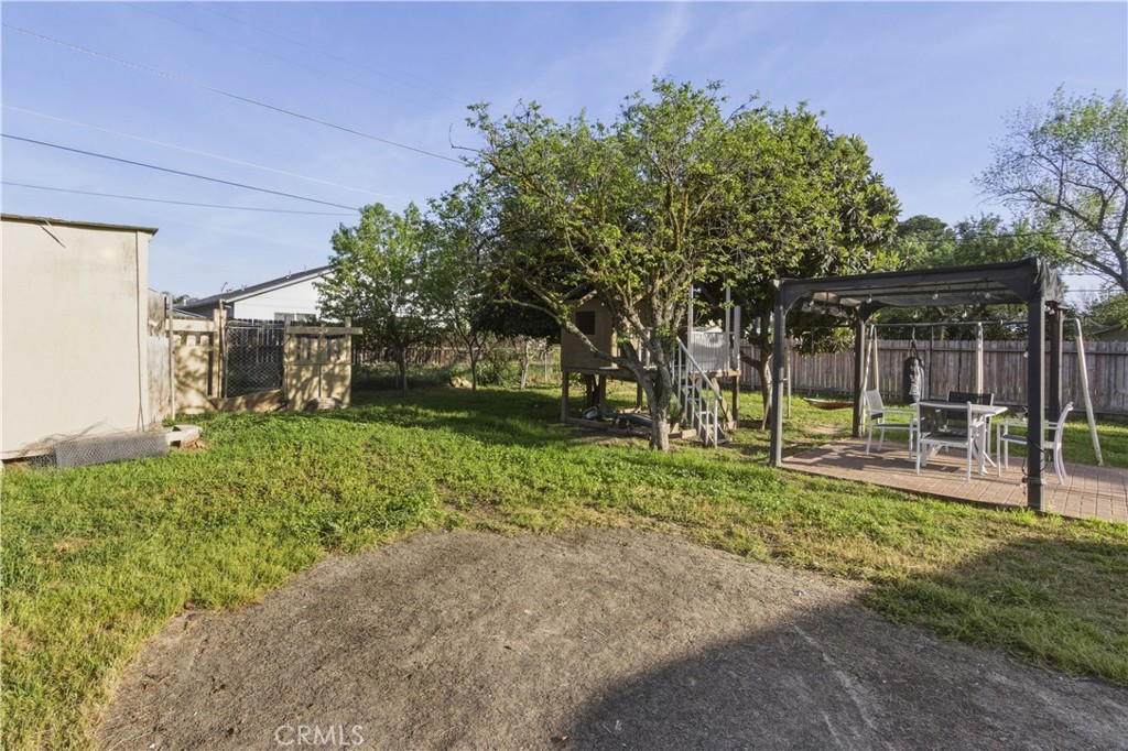 2330 Meadowbrook Property Photo 13
