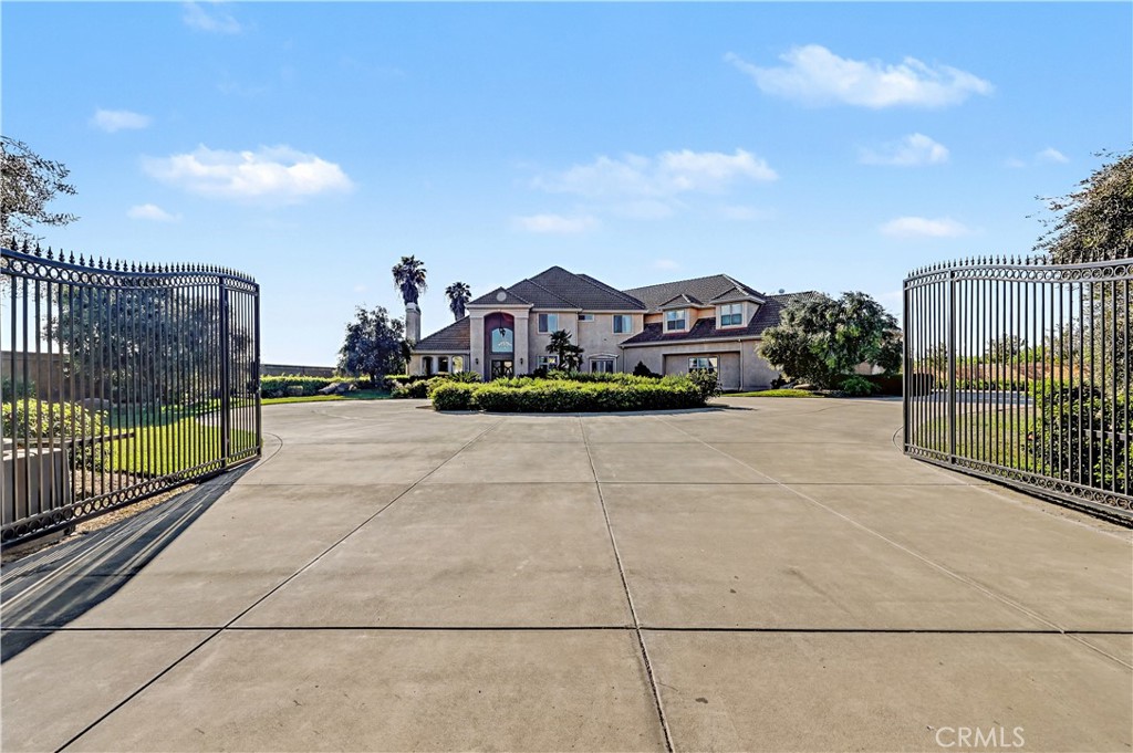 8499 Monte Cristo Property Photo 1